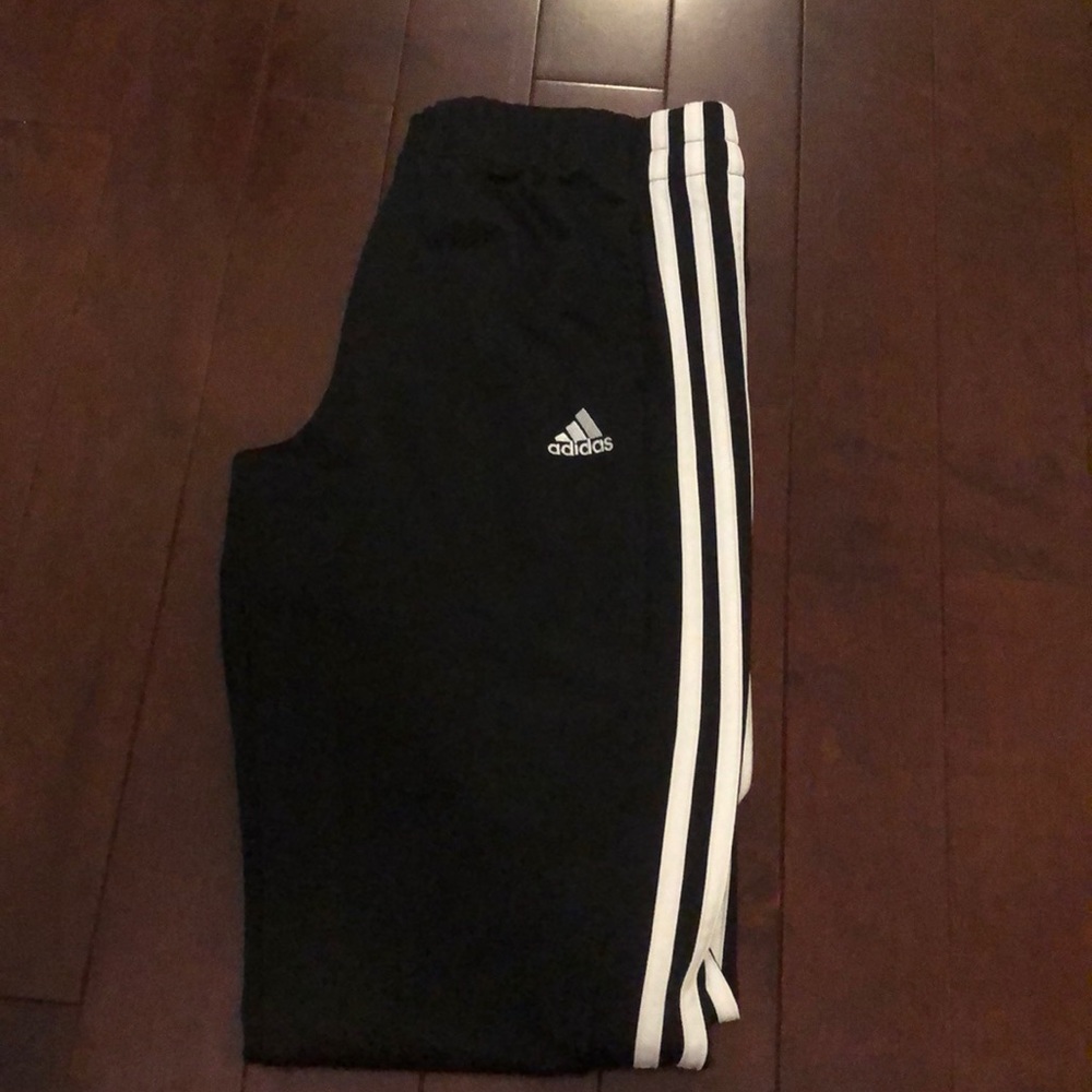 Adidas workout joggers/sweatpants/ track pants with zippered ankles size small